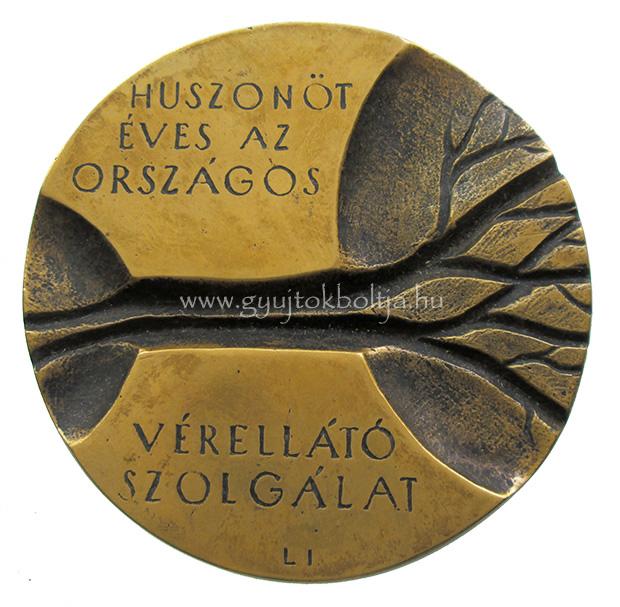 Lisztes Istv�n: 25 �ves az Orsz�gos V�rell�t� Szolg�lat